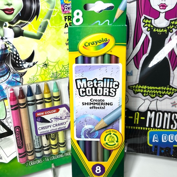 CRAYOLA X MONSTER HIGH GIFT SET - Picture 16 of 16